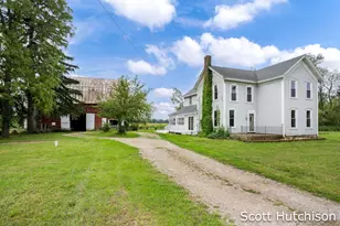 7265 W Carson City Rd, Greenville, MI 48838 - Photo 1