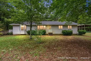 11032 Evergreen St, Holton, MI 49425 - Photo 1