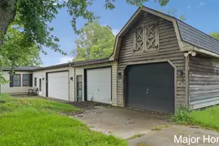 10383 N Cedar Dr, Grand Haven, MI 49417 - Photo 45