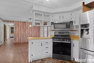 10383 N Cedar Dr, Grand Haven, MI 49417 - Photo 11
