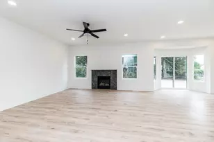 19342 Newburgh Rd, Livonia, MI 48152 - Photo 21
