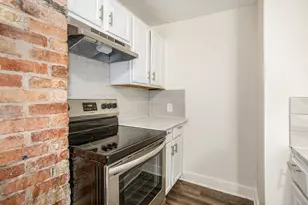 27 Colfax St NE, Grand Rapids, MI 49505 - Photo 11
