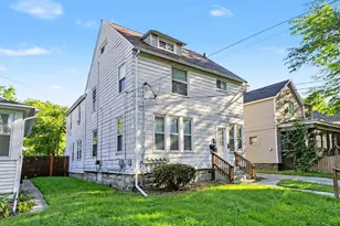 27 Colfax St NE, Grand Rapids, MI 49505 - Photo 3