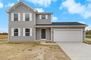 583 River Oaks Dr, Watervliet, MI 49098 - Photo 1