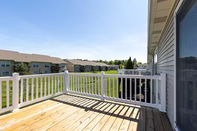 318 Barrington Circle, Lansing, MI 48917 - Photo 35