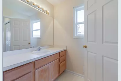 318 Barrington Circle, Lansing, MI 48917 - Photo 17
