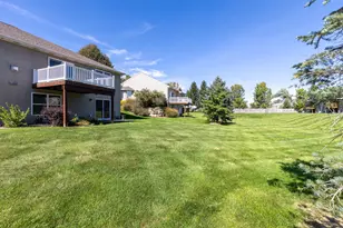 318 Barrington Cir, Lansing, MI 48917 - Photo 41