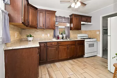 211 W Ainsworth Street, Ypsilanti, MI 48197 - Photo 9