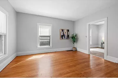 631 Paris Avenue SE, Grand Rapids, MI 49503 - Photo 9