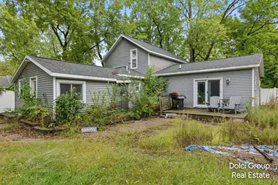 404 Pine Street, Howard City, MI 49329 - Photo 21
