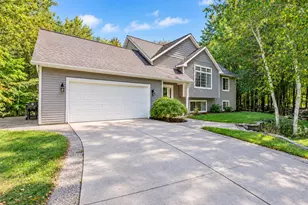 5480 Hidden Acres Ct, Holland, MI 49424 - Photo 1