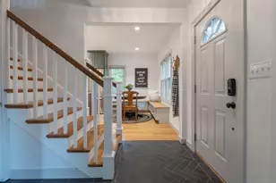 2336 Westchester Ln, Kalamazoo, MI 49008 - Photo 9