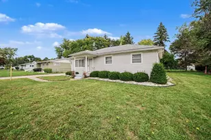 2955 Welland Dr, Saginaw, MI 48601 - Photo 3
