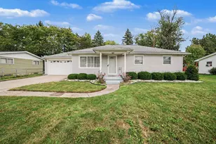 2955 Welland Dr, Saginaw, MI 48601 - Photo 1