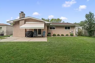 42991 Saxony Rd, Canton, MI 48187 - Photo 21