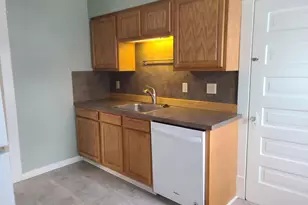 622 Stanley Terrace NE, Grand Rapids, MI 49503 - Photo 33