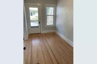 622 Stanley Terrace NE, Grand Rapids, MI 49503 - Photo 3