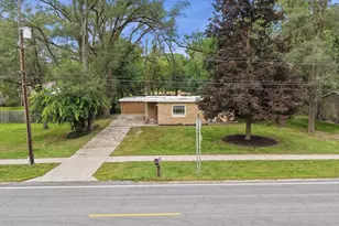 2525 Rogue River Rd NE, Belmont, MI 49306 - Photo 5