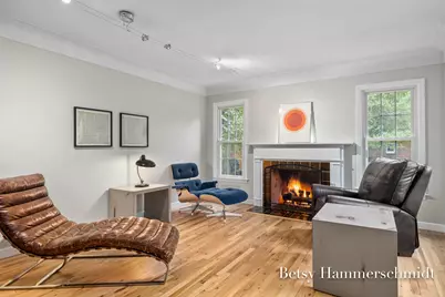 950 Bellclaire Avenue SE, East Grand Rapids, MI 49506 - Photo 5