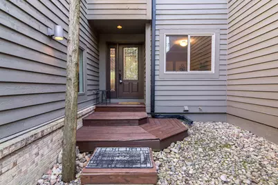 452 Village Oaks Court, Ann Arbor, MI 48103 - Photo 3