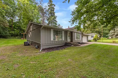 190 W Bacon Street, Hillsdale, MI 49242 - Photo 21