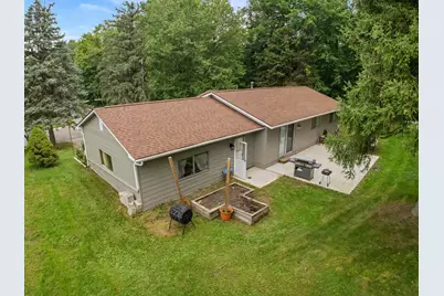 190 W Bacon Street, Hillsdale, MI 49242 - Photo 37