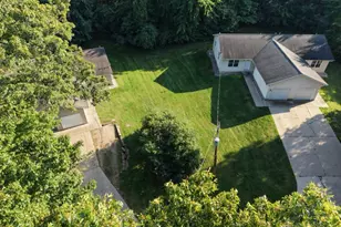 8161 Stadium Dr, Kalamazoo, MI 49009 - Photo 5