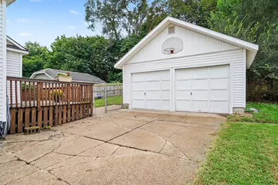 1537 Powers Avenue NW, Grand Rapids, MI 49504 - Photo 15