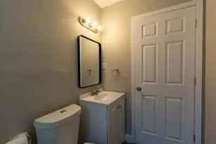 18691 Shaftsbury Ave, Detroit, MI 48219 - Photo 11