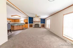 7529 Curry St SE, Caledonia, MI 49316 - Photo 9
