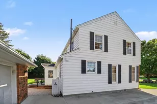 44610 W 11 Mile Rd, Novi, MI 48375 - Photo 27