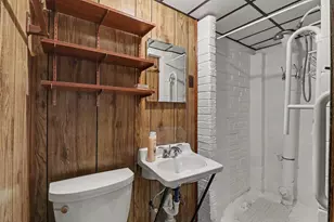 44610 W 11 Mile Rd, Novi, MI 48375 - Photo 25
