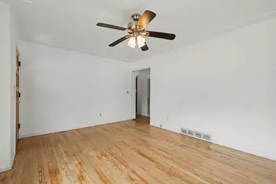2146 Godfrey Avenue SW, Wyoming, MI 49509 - Photo 7