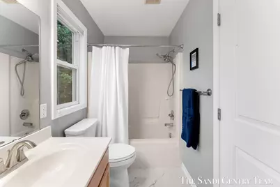 15025 Briarwood Street, Grand Haven, MI 49417 - Photo 23
