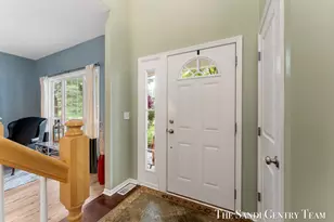 15025 Briarwood St, Grand Haven, MI 49417 - Photo 5
