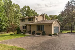 6705 Crane Rd, Ypsilanti, MI 48197 - Photo 3