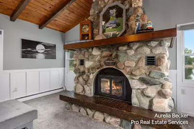 13555 Sunset Shores Drive NE, Cedar Springs, MI 49319 - Photo 17
