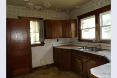 709 S Main Street, Three Rivers, MI 49093 - Photo 11