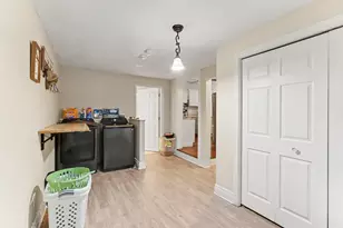1417 Stamford Ave, Kalamazoo, MI 49048 - Photo 9