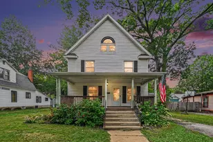113 Hamilton St, Dowagiac, MI 49047 - Photo 1