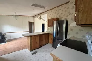 2906 S 33 Rd, Cadillac, MI 49601 - Photo 5
