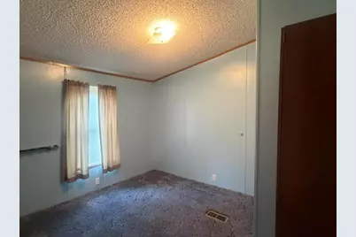 1505 E Van Buren Street, White Cloud, MI 49349 - Photo 15