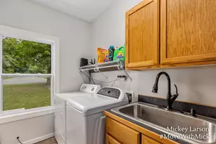 134 E 1st St, Stanton, MI 48888 - Photo 13