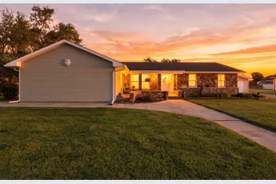 24368 Sylvan Avenue, Brownstown, MI 48134 - Photo 1