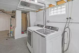 735 Eleanor St NE, Grand Rapids, MI 49505 - Photo 21