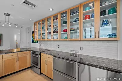 335 Bridge Street NW #2201, Grand Rapids, MI 49504 - Photo 9