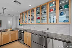 335 Bridge St NW, Grand Rapids, MI 49504 - Photo 9