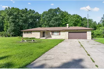 28789 Downey Street, Dowagiac, MI 49047 - Photo 1