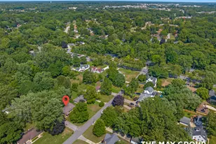 1515 Lancashire Dr SE, Grand Rapids, MI 49508 - Photo 55