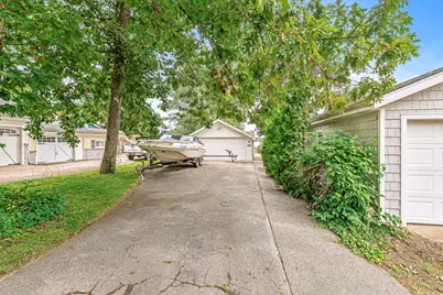 23806 S Shore Drive, Edwardsburg, MI 49112 - Photo 5